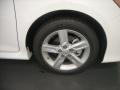 Super White - Camry SE Photo No. 5