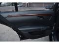 Black - S 550 Sedan Photo No. 19
