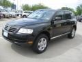 2005 Black Volkswagen Touareg V6  photo #39