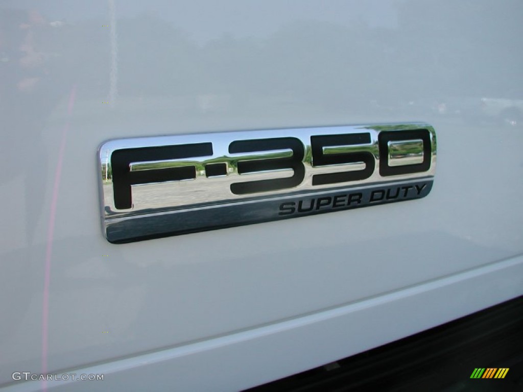 2006 Ford F350 Super Duty XLT Regular Cab 4x4 Marks and Logos Photo #68068031