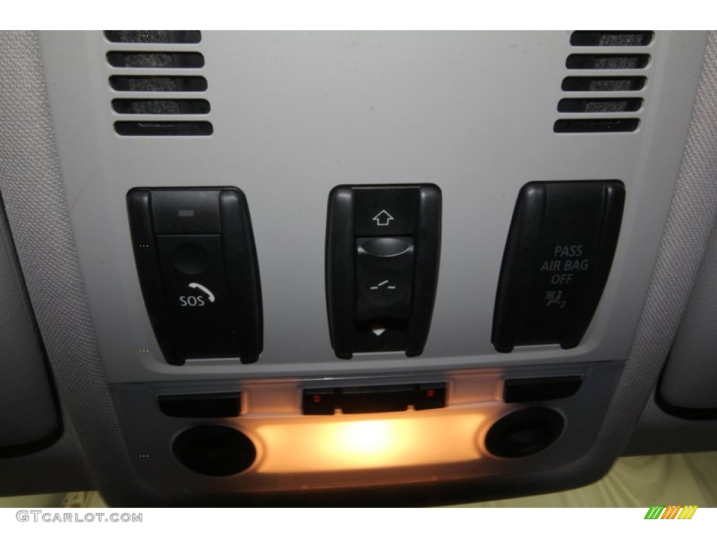 2010 3 Series 328i Sedan - Black Sapphire Metallic / Black photo #30