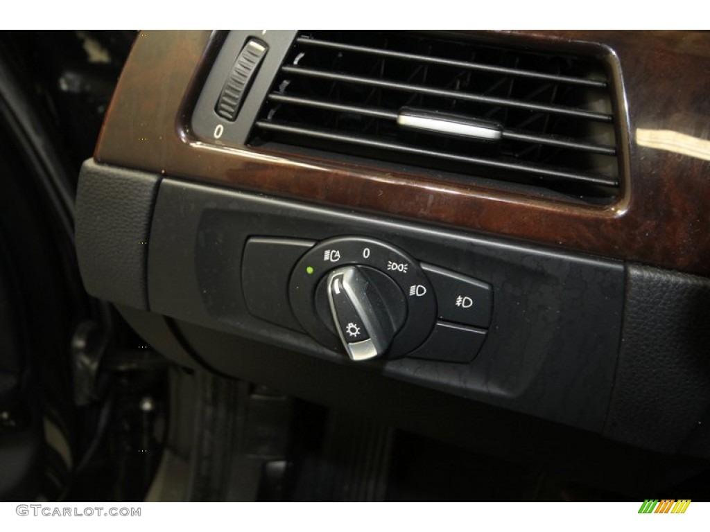 2010 3 Series 328i Sedan - Black Sapphire Metallic / Black photo #33
