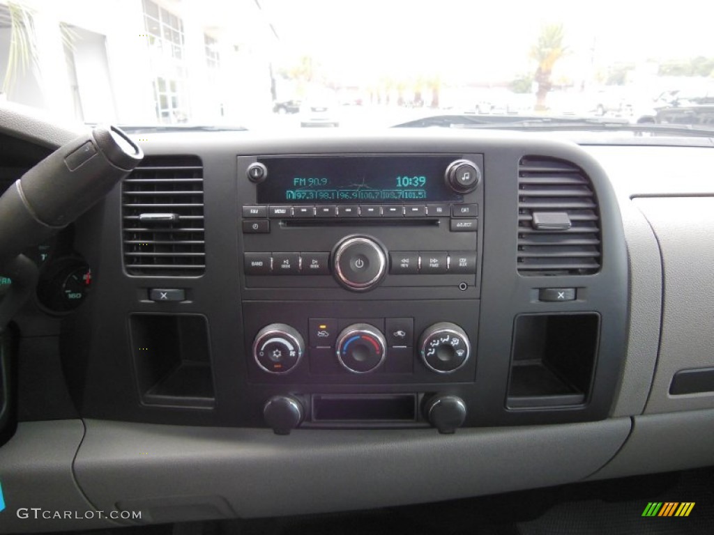 2009 Silverado 1500 Regular Cab - Silver Birch Metallic / Dark Titanium photo #14