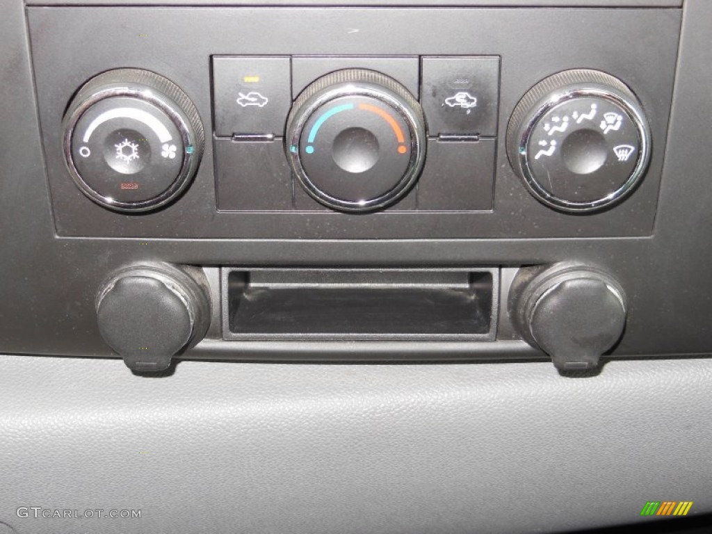 2009 Silverado 1500 Regular Cab - Silver Birch Metallic / Dark Titanium photo #16