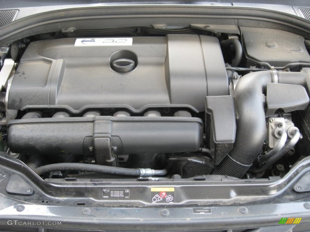 2011 Volvo XC60 3.2 AWD Engine Photos