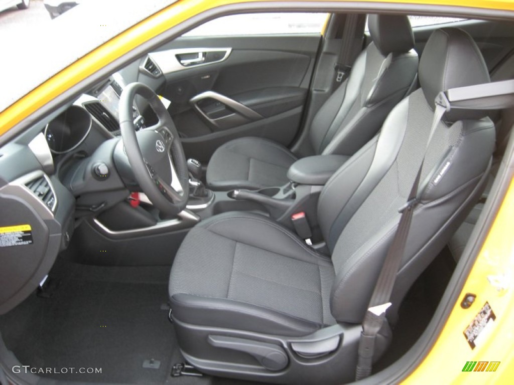 Black Interior 2013 Hyundai Veloster Standard Veloster Model Photo #68070614