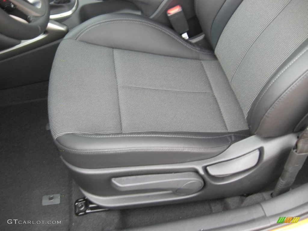 Black Interior 2013 Hyundai Veloster Standard Veloster Model Photo #68070623