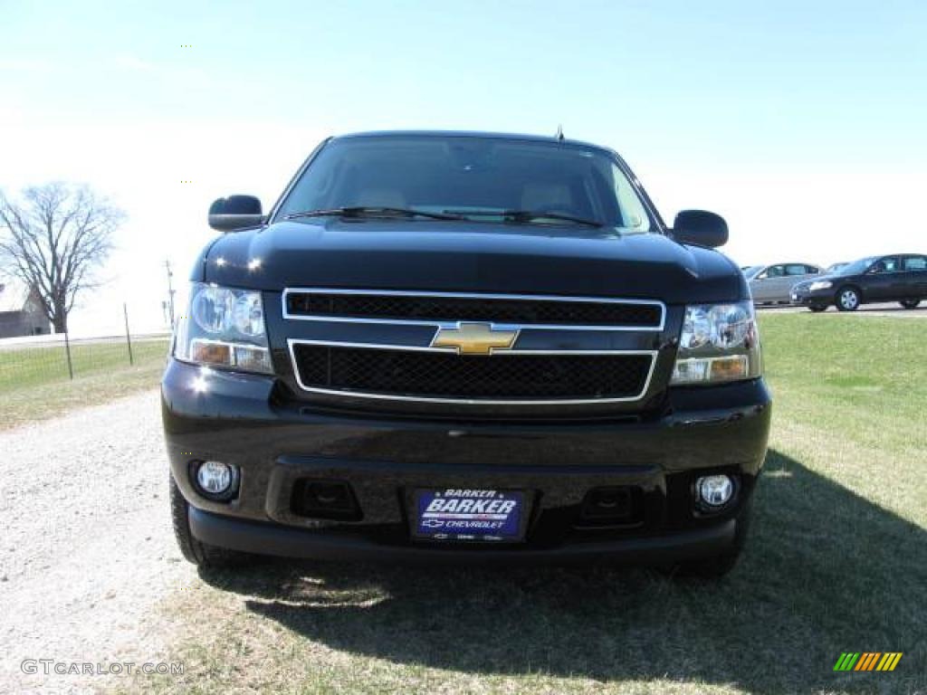 2007 Suburban 1500 LTZ 4x4 - Black / Light Cashmere/Ebony photo #2