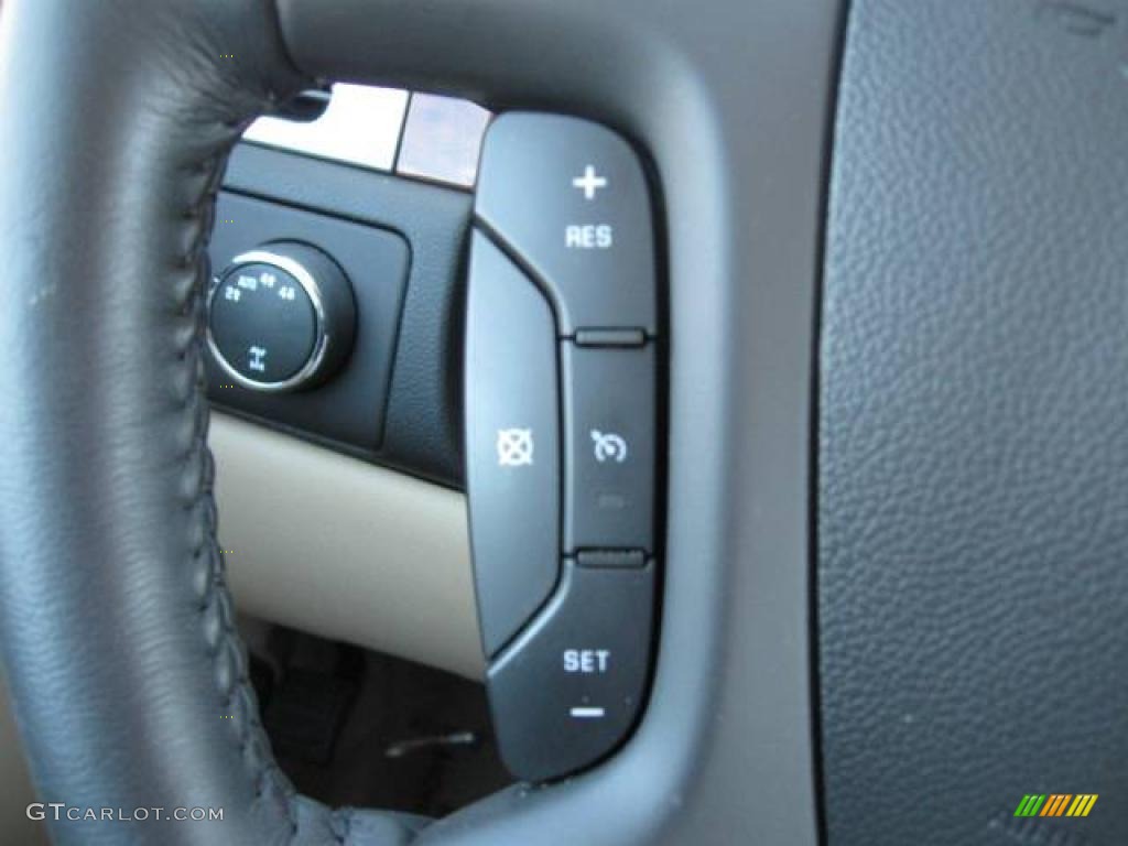 2007 Suburban 1500 LTZ 4x4 - Black / Light Cashmere/Ebony photo #13