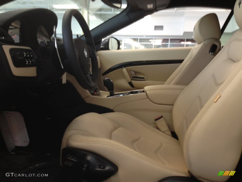 2012 GranTurismo Convertible GranCabrio - Grigio Granito (Dark Grey) / Pearl Beige photo #21