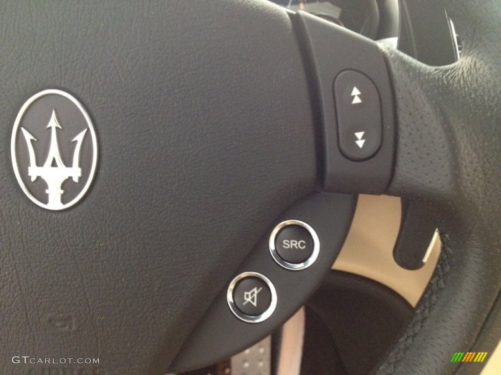 2012 GranTurismo Convertible GranCabrio - Grigio Granito (Dark Grey) / Pearl Beige photo #28