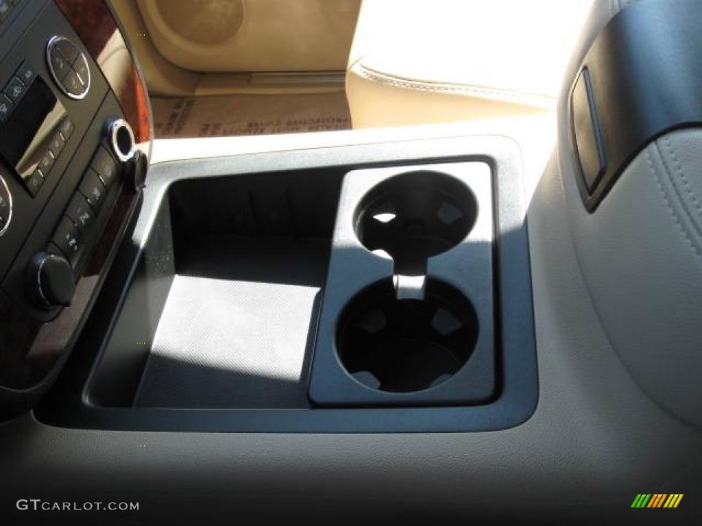 2007 Suburban 1500 LTZ 4x4 - Black / Light Cashmere/Ebony photo #22