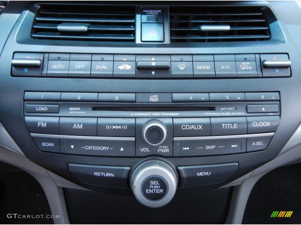 2009 Honda Accord EX-L Sedan Controls Photo #68074550