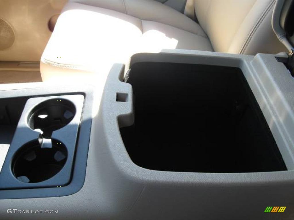 2007 Suburban 1500 LTZ 4x4 - Black / Light Cashmere/Ebony photo #23