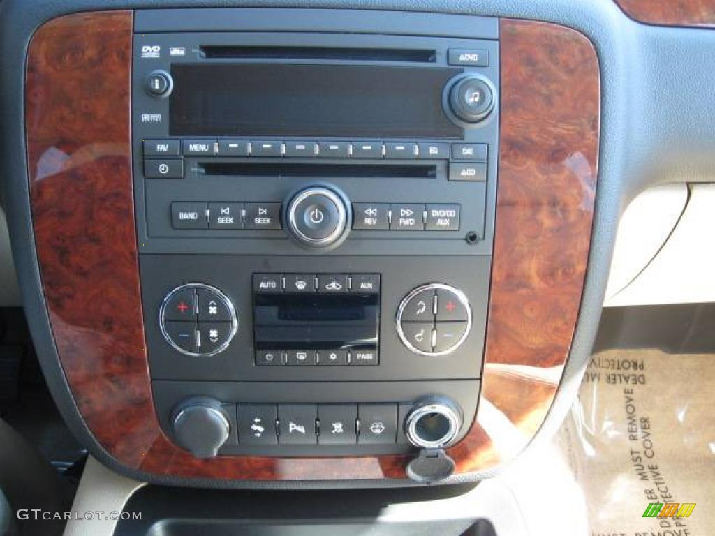 2007 Suburban 1500 LTZ 4x4 - Black / Light Cashmere/Ebony photo #30