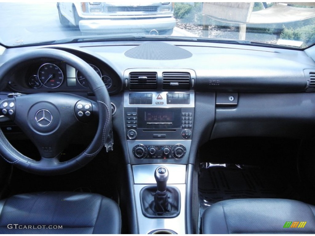 2006 Mercedes-Benz C 230 Sport Black Dashboard Photo #68075783
