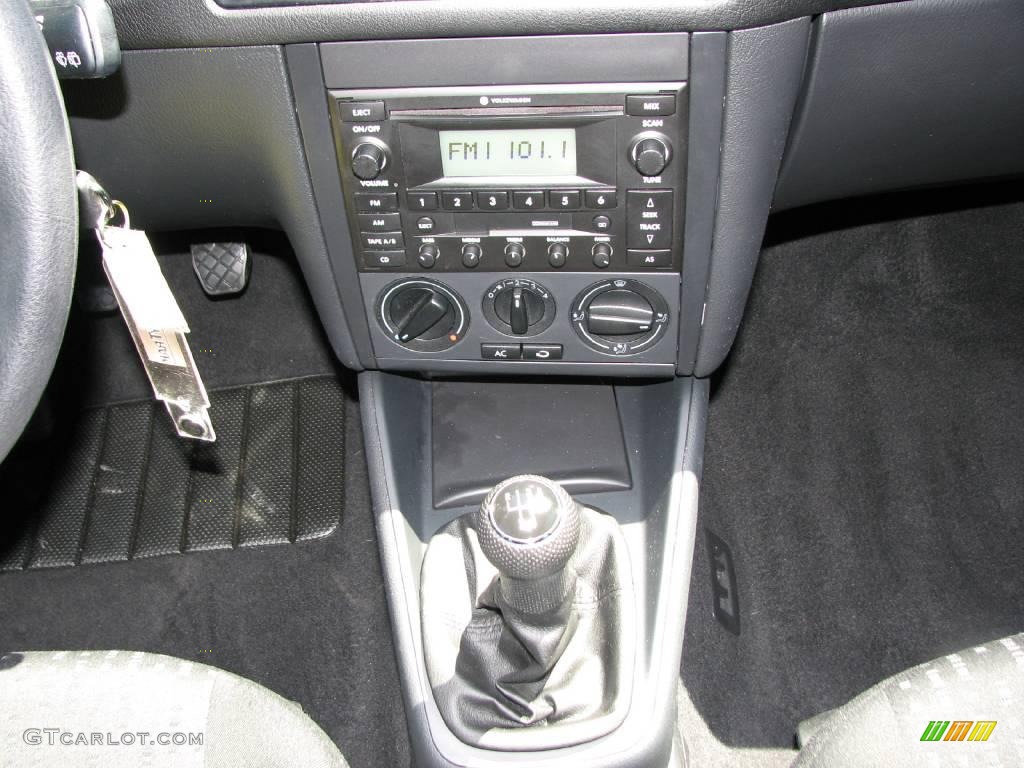 2006 Golf GL 4 Door - Blue Anthracite Metallic / Black photo #15