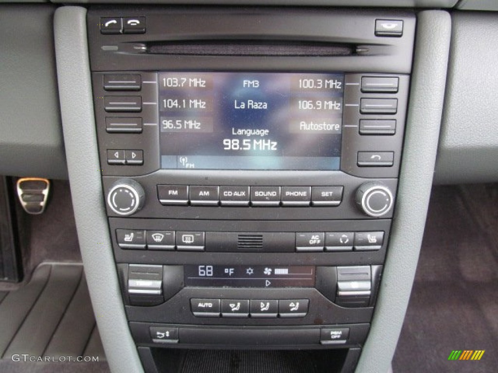 2010 Porsche Cayman S Controls Photo #68085176