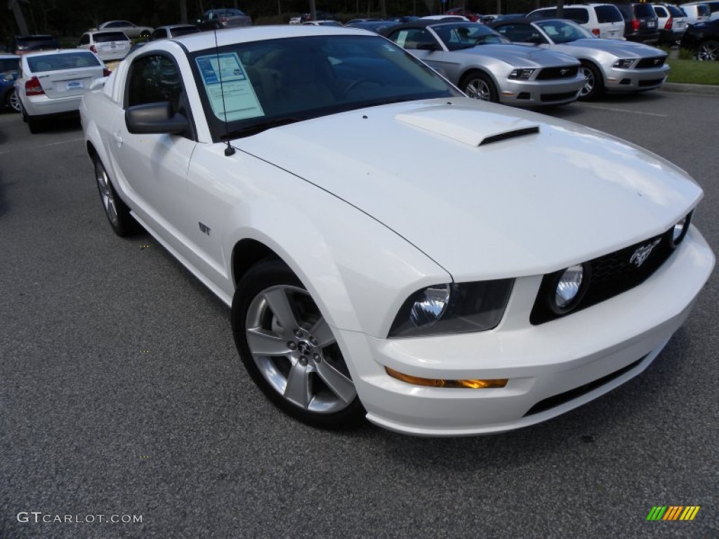 2006 Mustang GT Premium Coupe - Performance White / Light Parchment photo #1