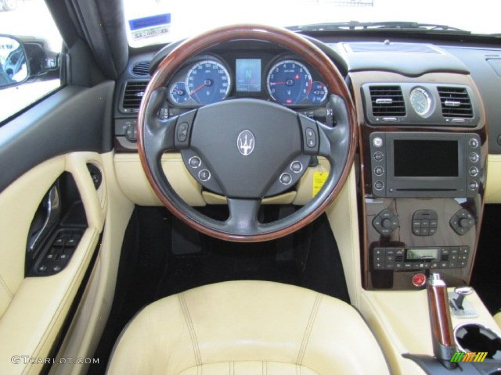 2006 Maserati Quattroporte Executive GT Beige Steering Wheel Photo #68085803