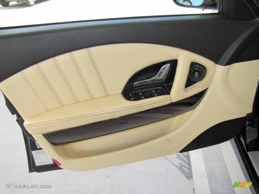 2006 Maserati Quattroporte Executive GT Beige Door Panel Photo #68085908