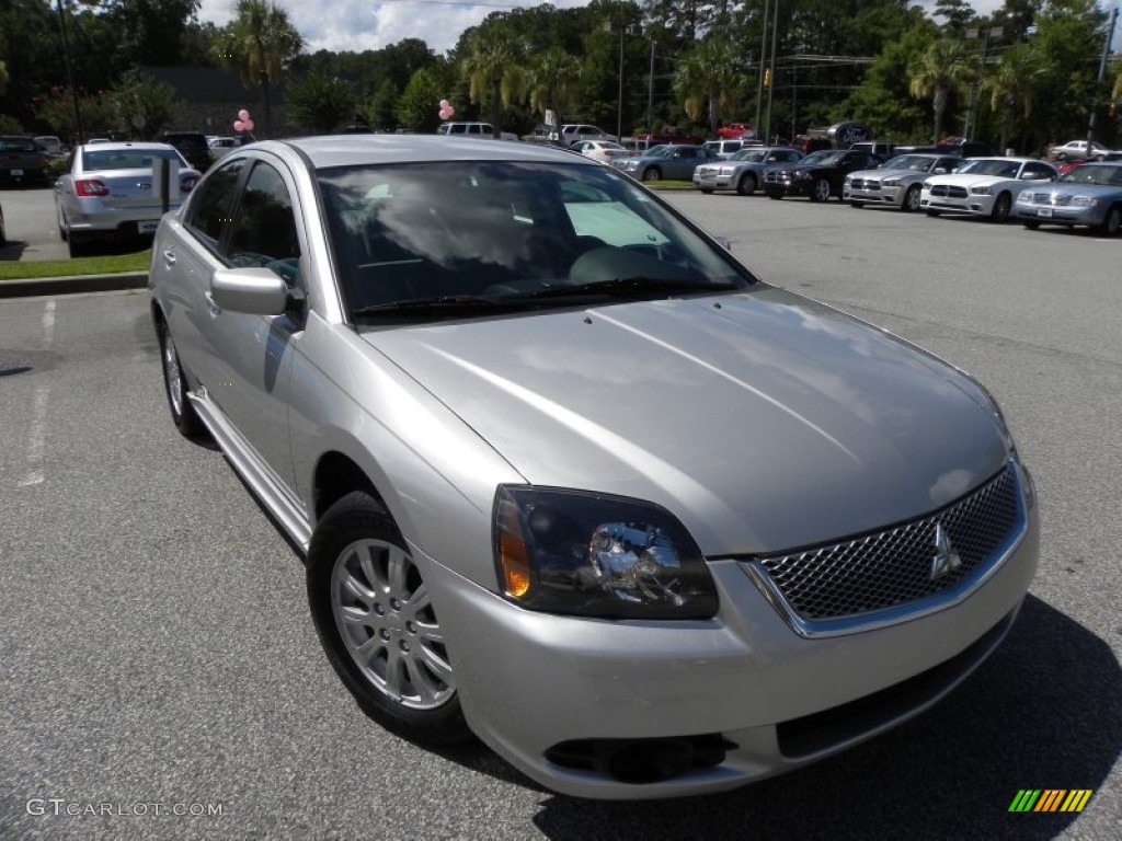 2010 Galant FE - Quick Silver Pearl / Medium Gray photo #1