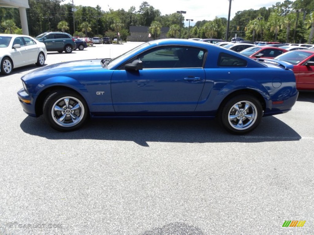 2006 Mustang GT Deluxe Coupe - Vista Blue Metallic / Dark Charcoal photo #2