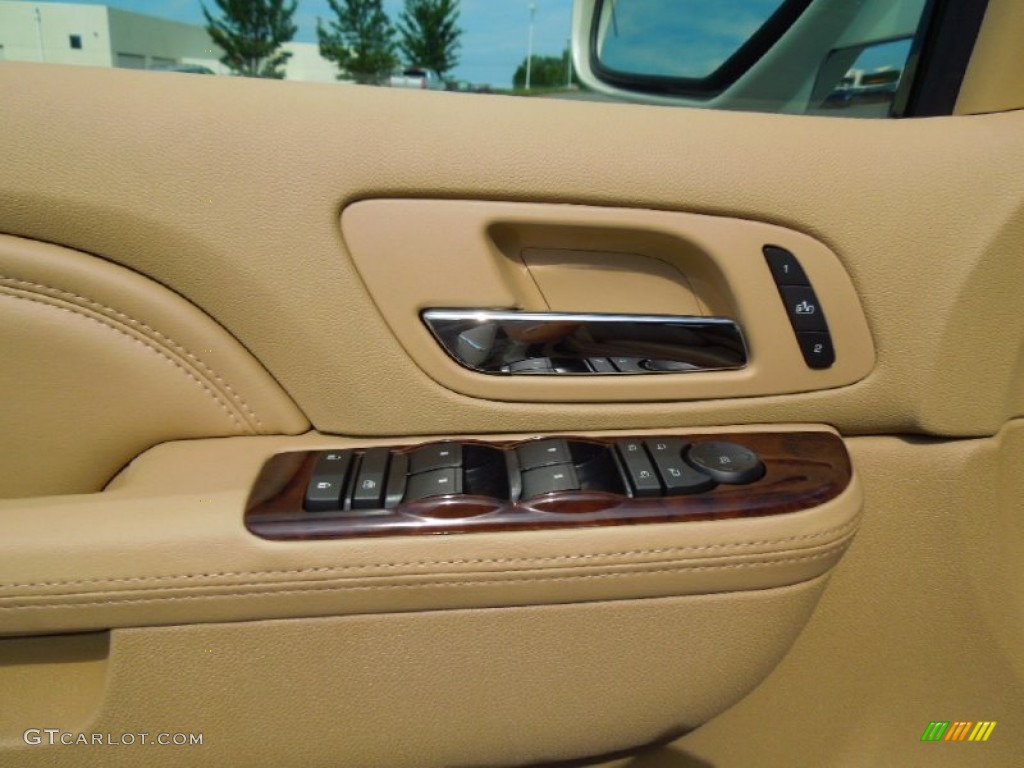 2013 Cadillac Escalade ESV Luxury AWD Controls Photo #68088761