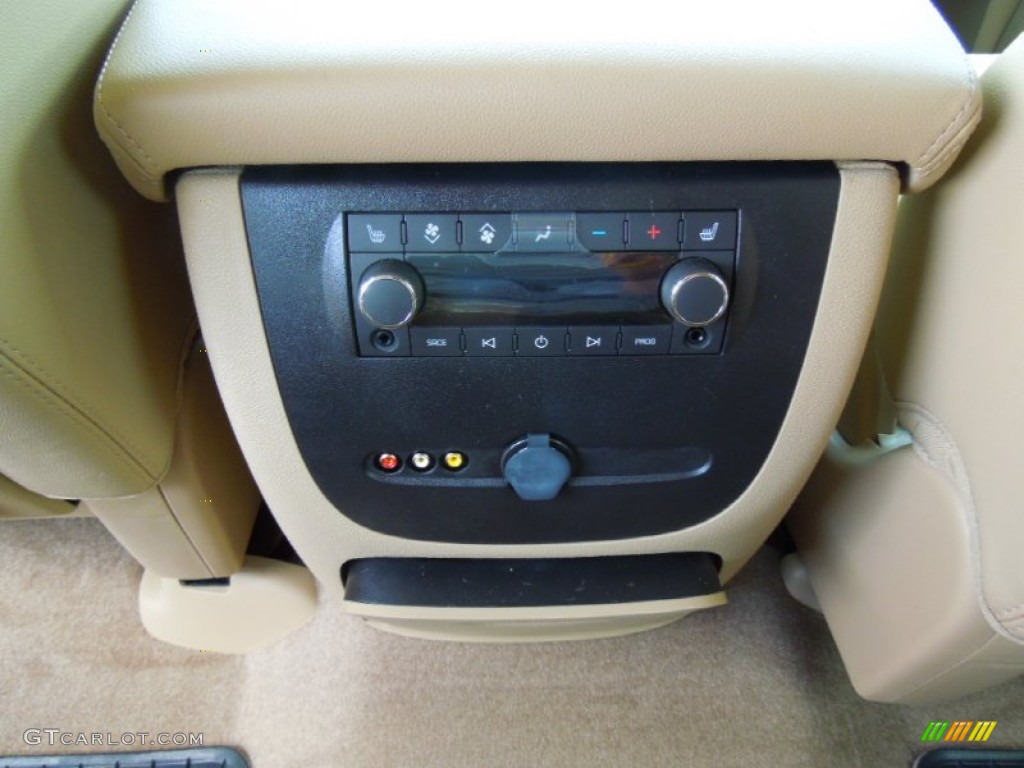 2013 Chevrolet Tahoe LTZ 4x4 Controls Photo #68088998