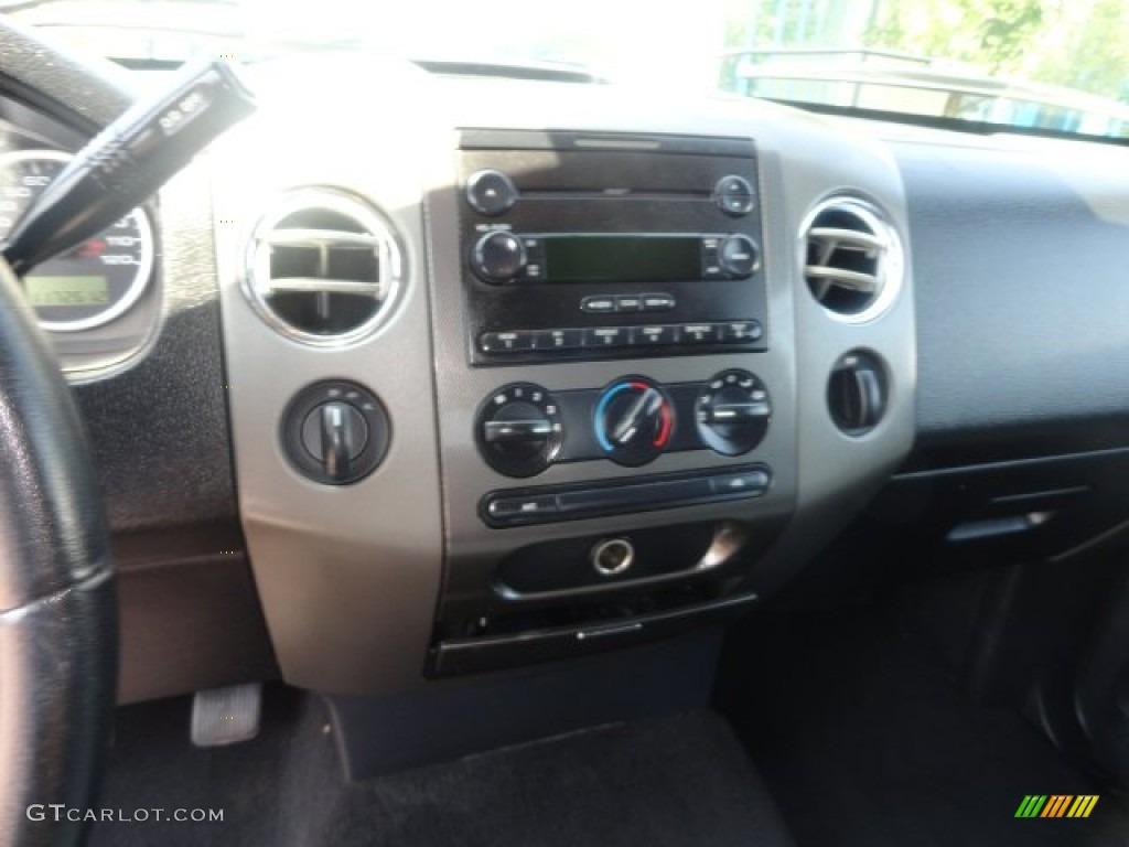 2005 F150 XLT SuperCab 4x4 - Silver Metallic / Medium Flint Grey photo #8
