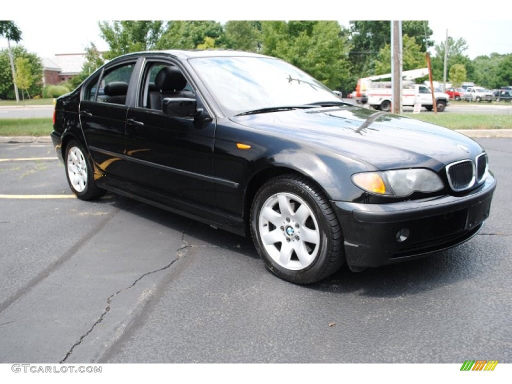 2004 3 Series 325i Sedan - Black Sapphire Metallic / Black photo #6