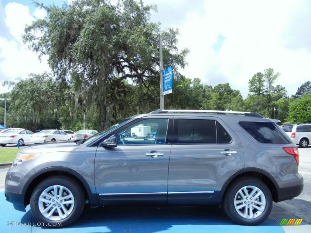 2013 Explorer XLT - Sterling Gray Metallic / Charcoal Black photo #2