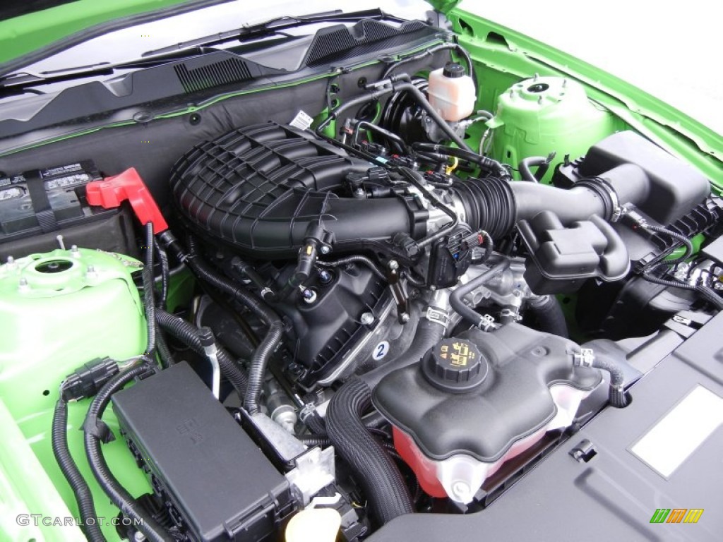 2013 Ford Mustang V6 Coupe 3.7 Liter DOHC 24-Valve Ti-VCT V6 Engine Photo #68096581