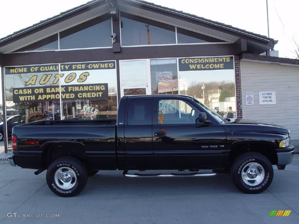 2001 Ram 1500 SLT Club Cab 4x4 - Black / Mist Gray photo #1