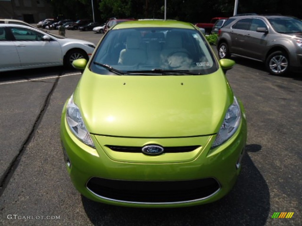 2011 Fiesta SES Hatchback - Lime Squeeze Metallic / Cashmere/Charcoal Black Leather photo #7
