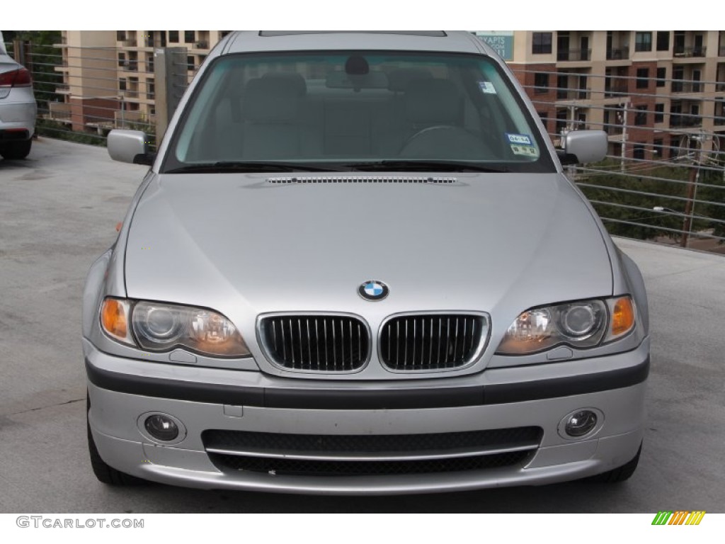 2002 3 Series 330xi Sedan - Titanium Silver Metallic / Grey photo #2