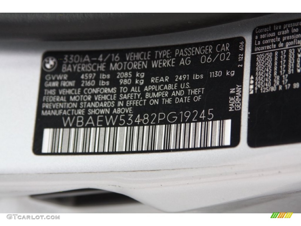 2002 3 Series 330xi Sedan - Titanium Silver Metallic / Grey photo #20