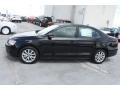 Black - Jetta SE Sedan Photo No. 5