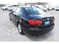 Black - Jetta SE Sedan Photo No. 6