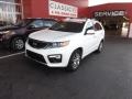 Snow White Pearl 2012 Kia Sorento SX V6