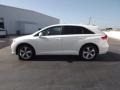 Blizzard White Pearl - Venza V6 Photo No. 4