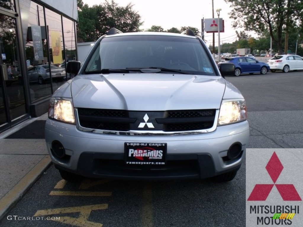 2006 Endeavor LS AWD - Liquid Silver Metallic / Charcoal photo #1