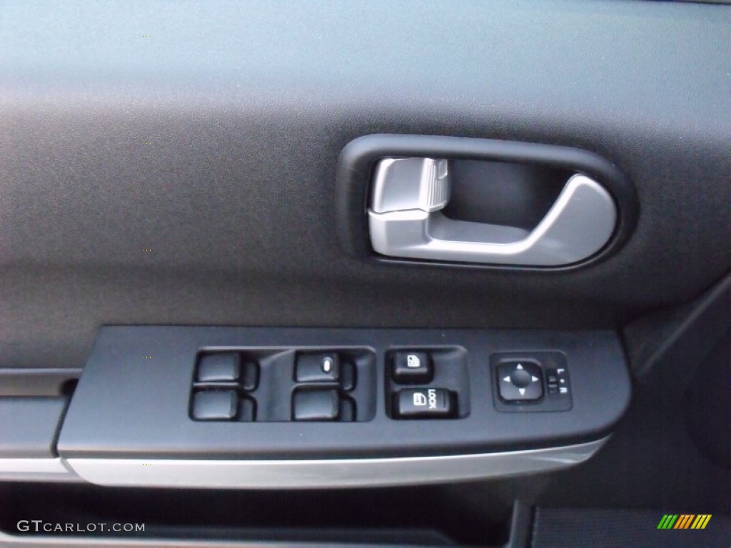 2006 Endeavor LS AWD - Liquid Silver Metallic / Charcoal photo #18