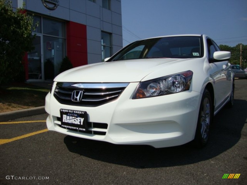 Taffeta White Honda Accord