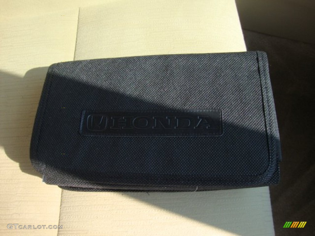 2011 Accord LX-P Sedan - Taffeta White / Ivory photo #27