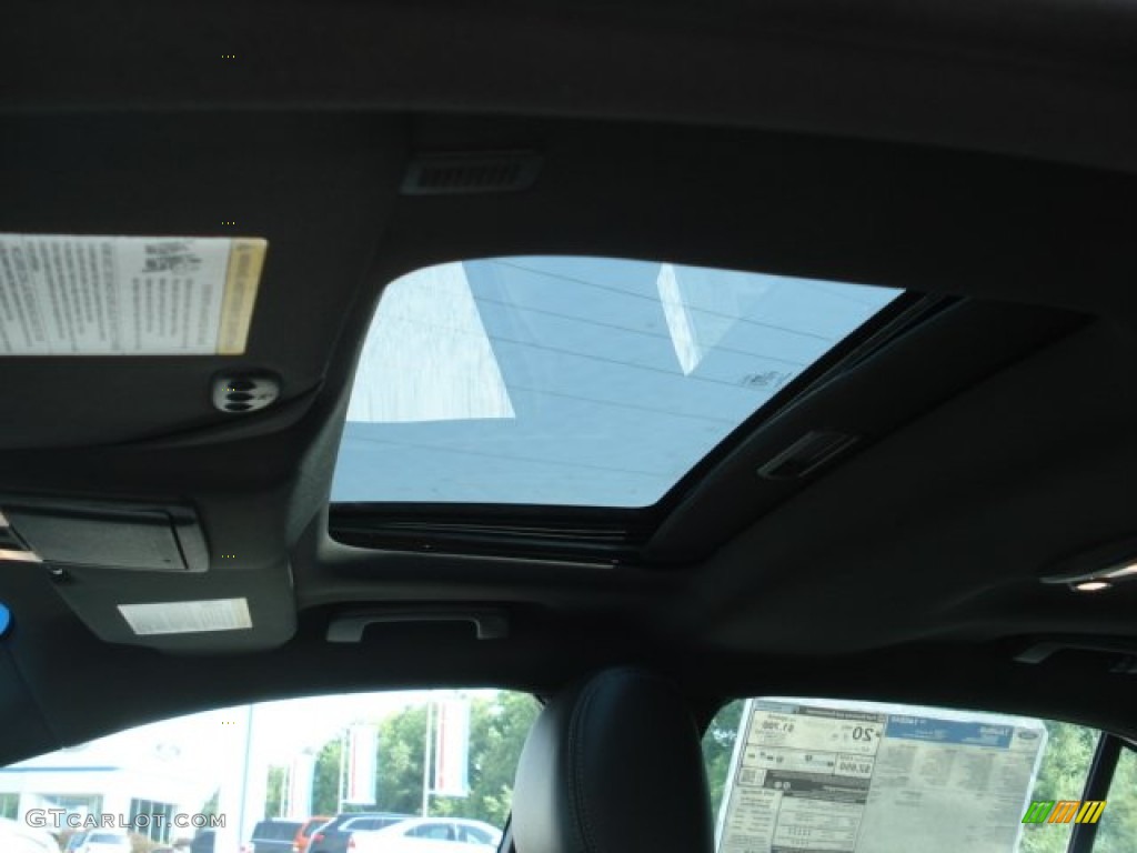 2013 Taurus SHO AWD - Green Gem Metallic / SHO Charcoal Black/Mayan Gray Miko Suede photo #16