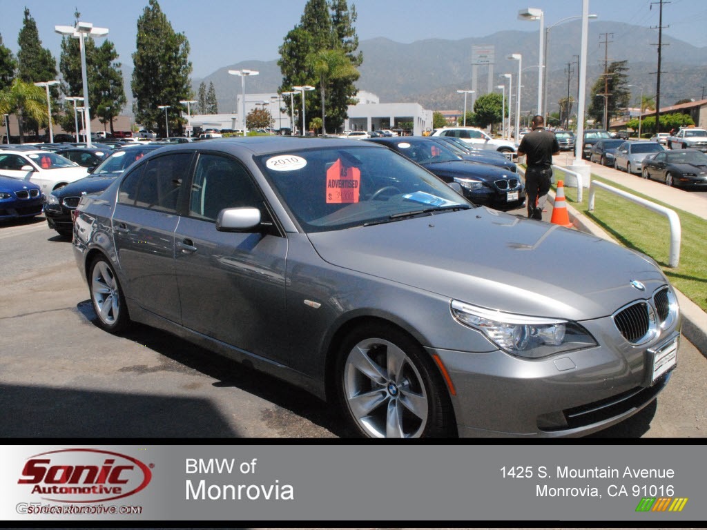 2010 5 Series 528i Sedan - Space Grey Metallic / Black photo #1