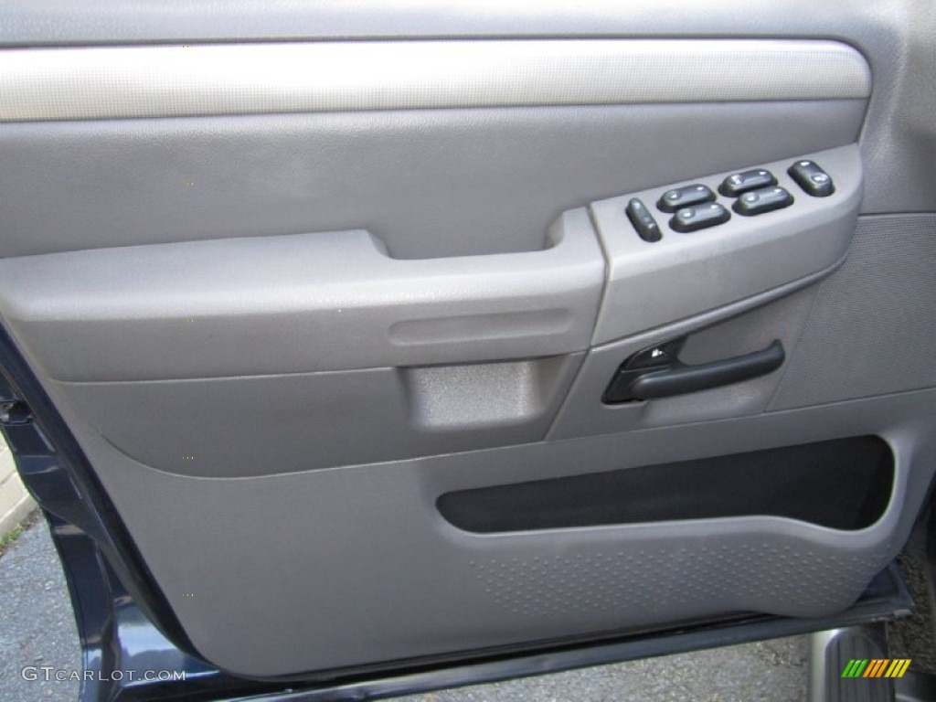 2003 Ford Explorer XLT AWD Graphite Grey Door Panel Photo #68117234