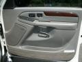 White Diamond - Escalade ESV AWD Photo No. 24