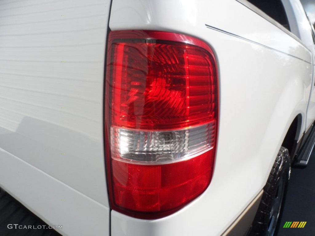 2006 F150 XLT SuperCrew - Oxford White / Tan photo #17